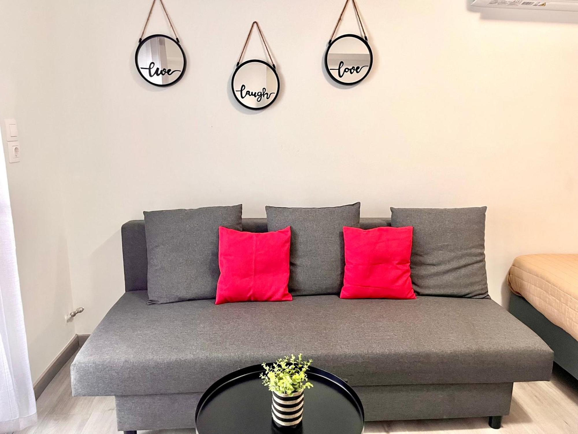 Elvita Apartments 4 Athena Bagian luar foto