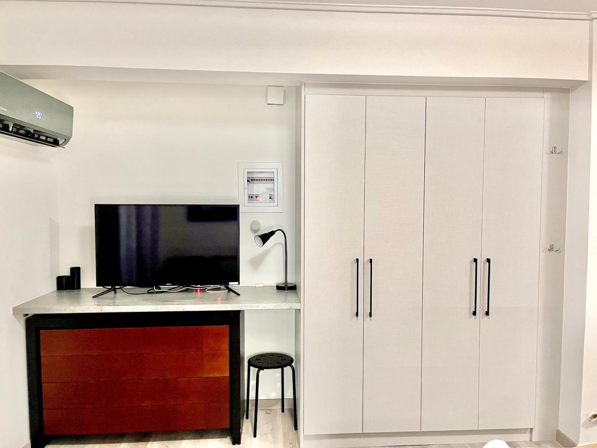 Elvita Apartments 4 Athena Bagian luar foto