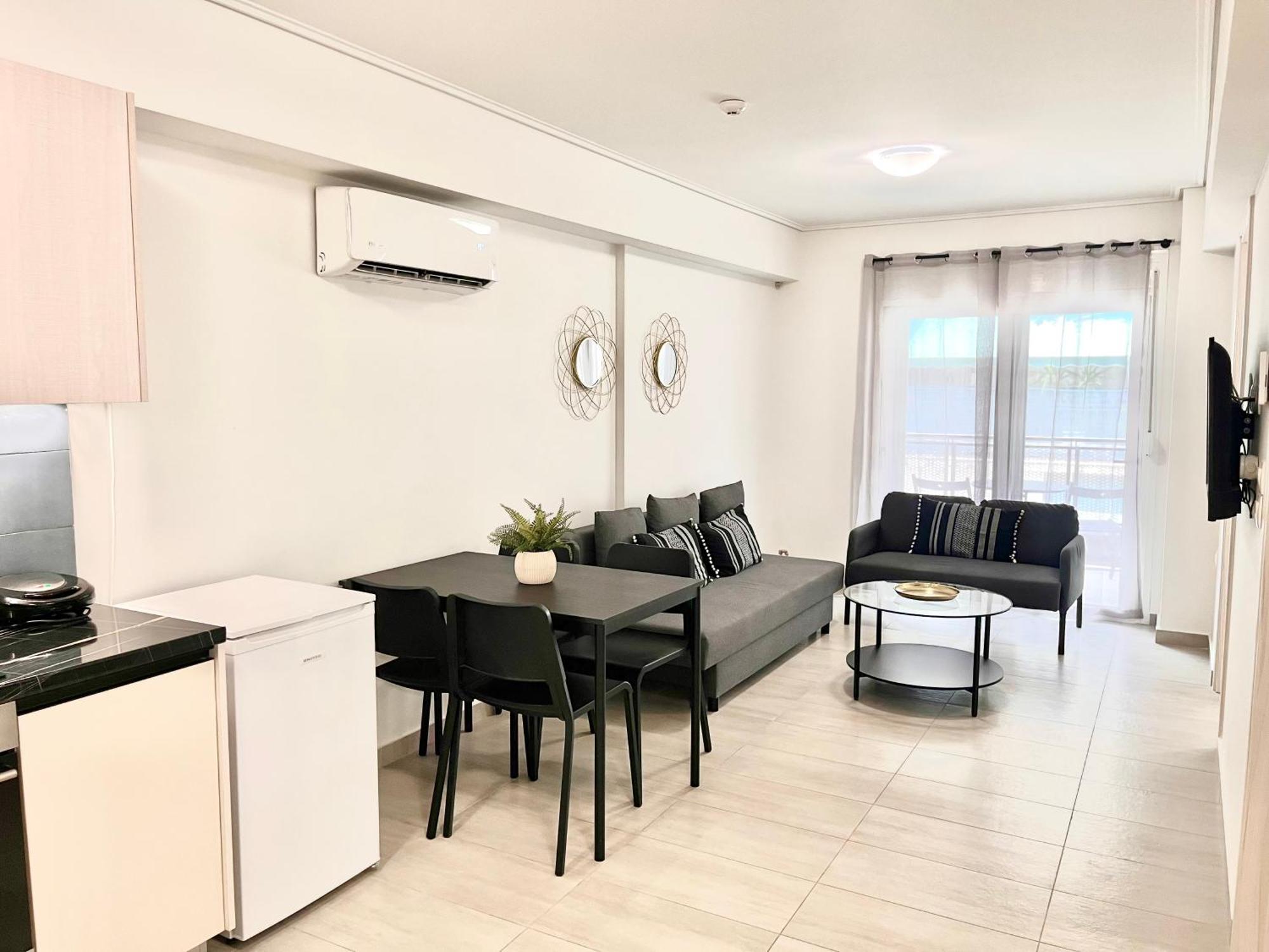 Elvita Apartments 4 Athena Bagian luar foto